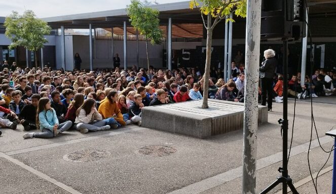 Minute de silence 2.jpg