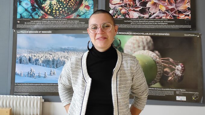 Mme Boucherie, professeure de français